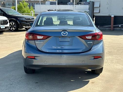 2015 Mazda Mazda3 i Touring