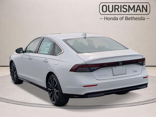 Platinum White Pearl 2026 Honda Accord Hybrid Touring
