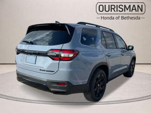 Sonic Blue 2026 Honda Pilot Black Edition