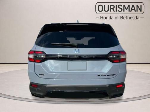 Sonic Blue 2026 Honda Pilot Black Edition