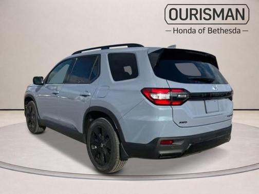 Sonic Blue 2026 Honda Pilot Black Edition