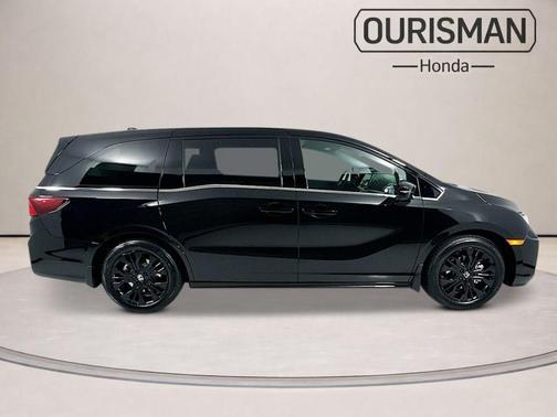 Crystal Black Pearl 2026 Honda Odyssey Sport-L