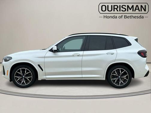White Metallic 2023 BMW X3 xDrive30i