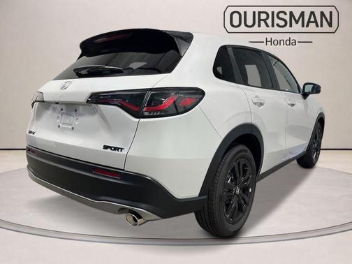 Platinum White Pearl 2026 Honda HR-V Sport
