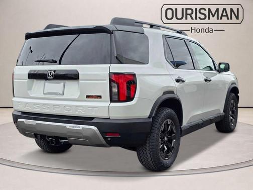 Platinum White Pearl 2026 Honda Passport TrailSport Elite