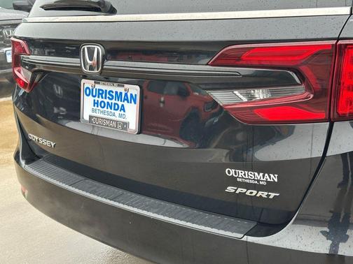 2024 Honda Odyssey Sport