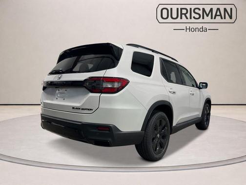 Platinum White 2026 Honda Pilot Black Edition