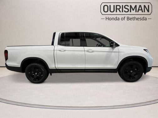 Platinum White Pearl 2026 Honda Ridgeline Black Edition