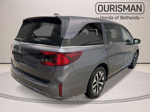 Modern Steel Metallic 2026 Honda Odyssey EX-L