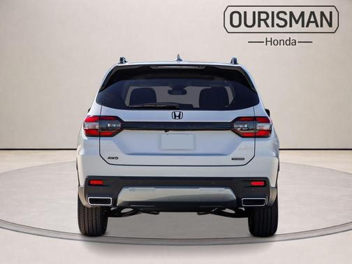 Platinum White Pearl 2026 Honda Pilot Touring