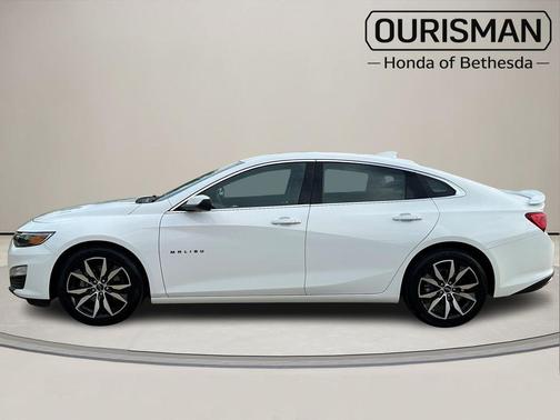 Summit White 2024 Chevrolet Malibu RS
