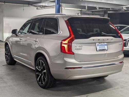 2023 Volvo XC90 B6 Plus 7-Seater