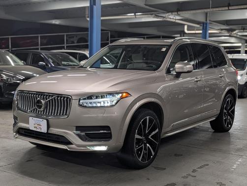 2023 Volvo XC90 B6 Plus 7-Seater