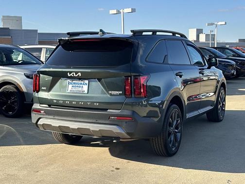 2022 Kia Sorento X-Line EX