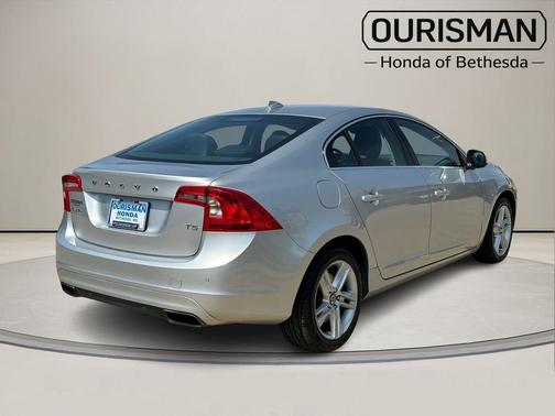 2015 Volvo S60 T5 Premier