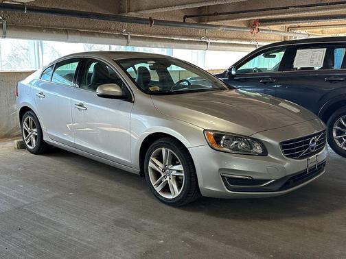 2015 Volvo S60 T5 Premier