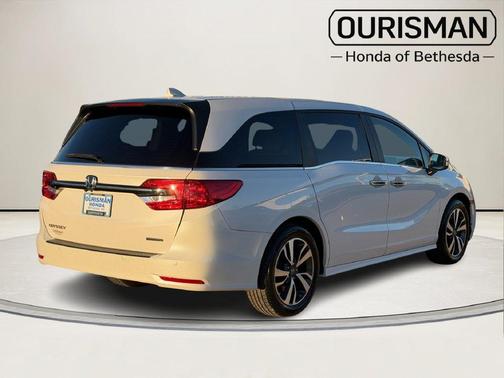 2024 Honda Odyssey Touring
