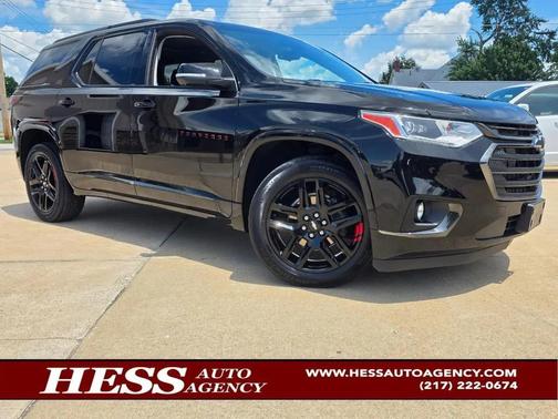 Mosaic Black Metallic 2021 Chevrolet Traverse Premier