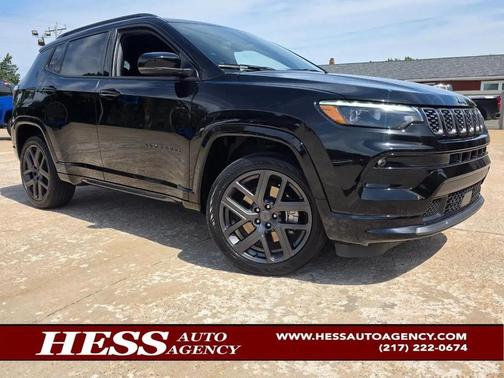 Diamond Black Crystal Pearlcoat 2024 Jeep Compass Limited