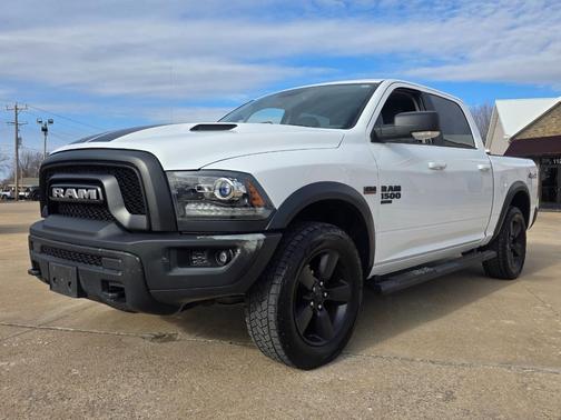 2019 RAM 1500 SLT