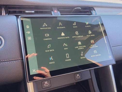 2024 Land Rover Discovery Sport Dynamic SE