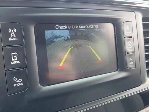 2017 Chrysler Pacifica LX