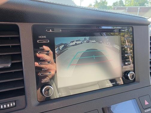 2018 Toyota Sienna XLE
