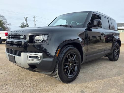 2024 Land Rover Defender 110 P300