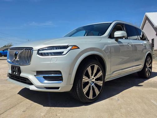Gray 2020 Volvo XC90 Hybrid T8 Inscription 6 Passenger
