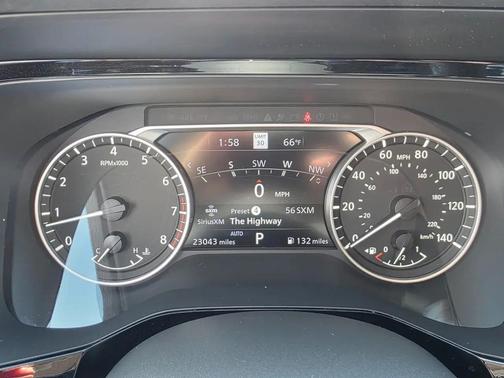 Pearl White 2025 Nissan Pathfinder SL 4WD