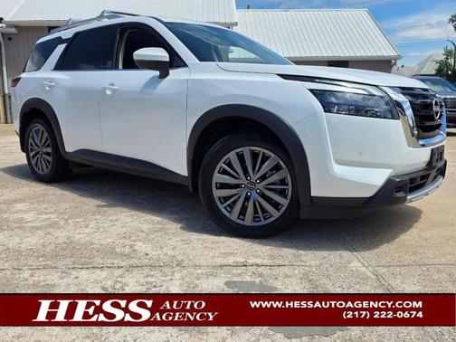 Pearl White 2025 Nissan Pathfinder SL 4WD