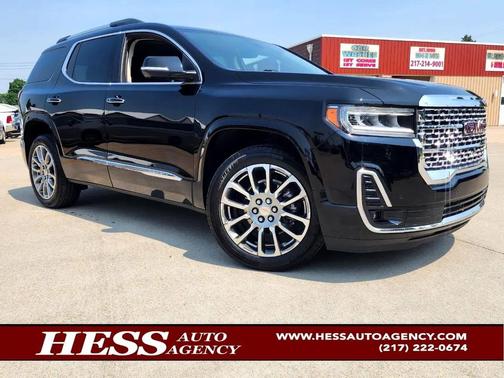 2023 GMC Acadia Denali