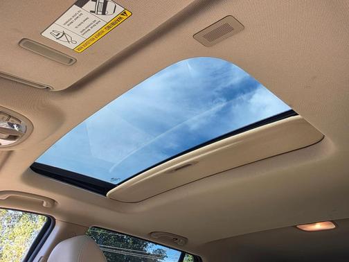2011 Hyundai SANTA FE Limited
