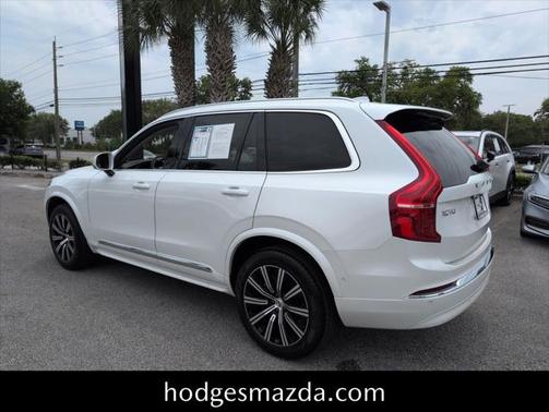 2024 Volvo XC90 B6 Plus Bright Theme 6-Seater