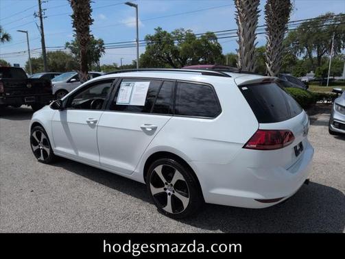 2015 Volkswagen Golf SportWagen TSI S 4-Door