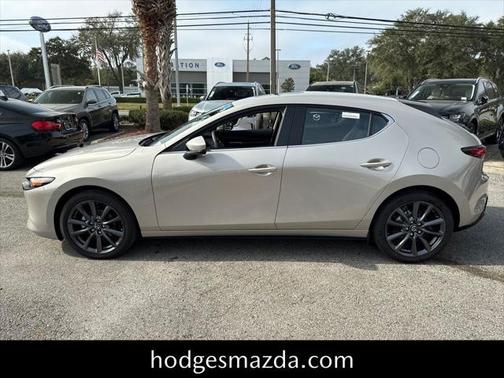2025 Mazda Mazda3 FWD w/Preferred Package