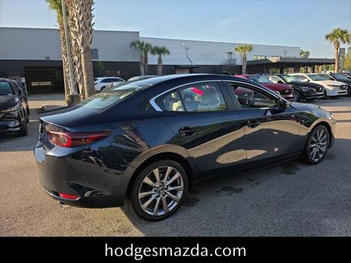 2025 Mazda Mazda3 FWD w/Preferred Package