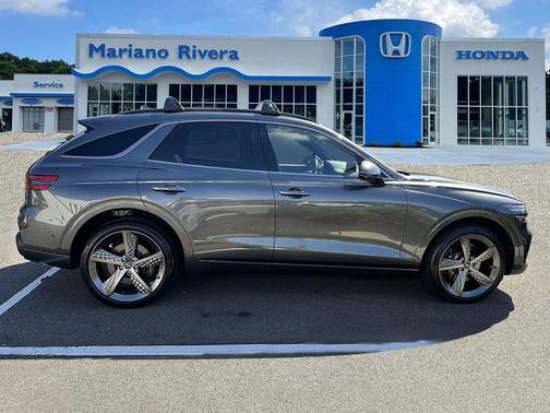 2024 Genesis GV70 3.5T AWD Sport