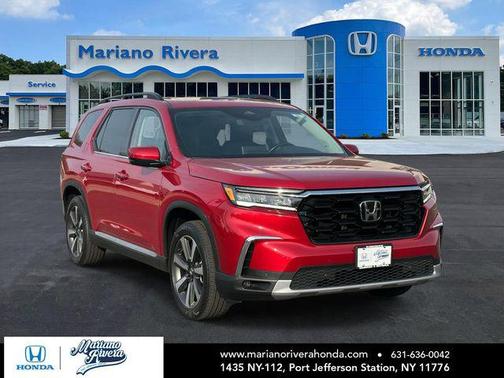 Radiant Red Metallic II 2024 Honda Pilot Touring 8-Passenger