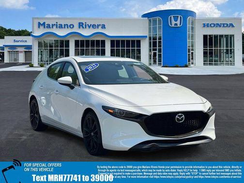 Snowflake White Pearl Mica 2022 Mazda Mazda3 AWD w/Premium Package