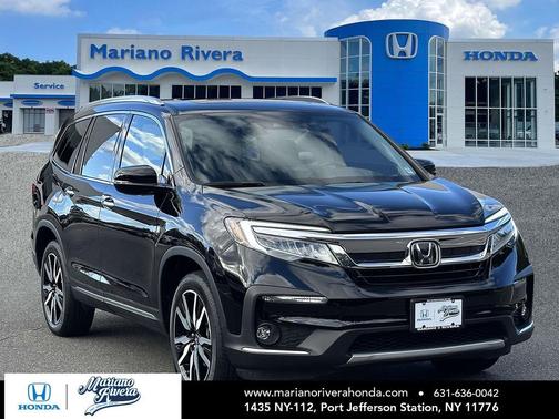 2022 Honda Pilot Touring 8-Passenger