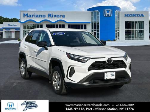 2023 Toyota RAV4 LE