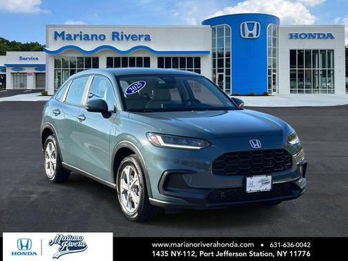 Nordic Forest Pearl 2025 Honda HR-V LX