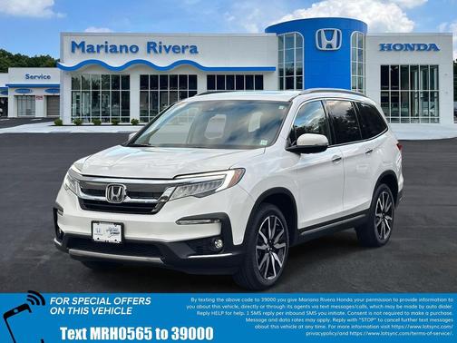 2022 Honda Pilot Touring 8-Passenger