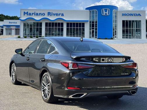 2023 Lexus ES 350 Base