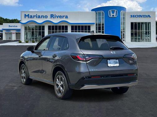 Modern Ste 2024 Honda HR-V EX-L