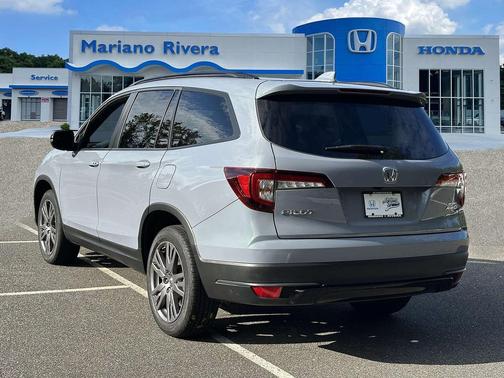 2022 Honda Pilot AWD Sport