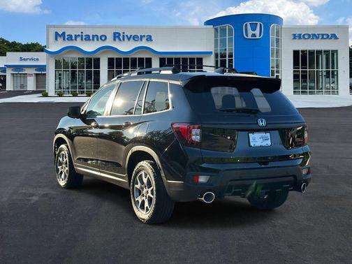 Crystal Black Pearl 2023 Honda Passport AWD TrailSport