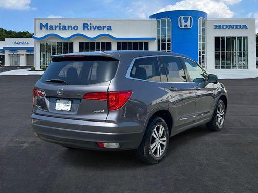 Modern Steel Metallic 2018 Honda Pilot EX-L