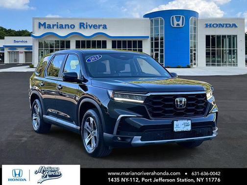2023 Honda Pilot AWD EX-L 7 Passenger